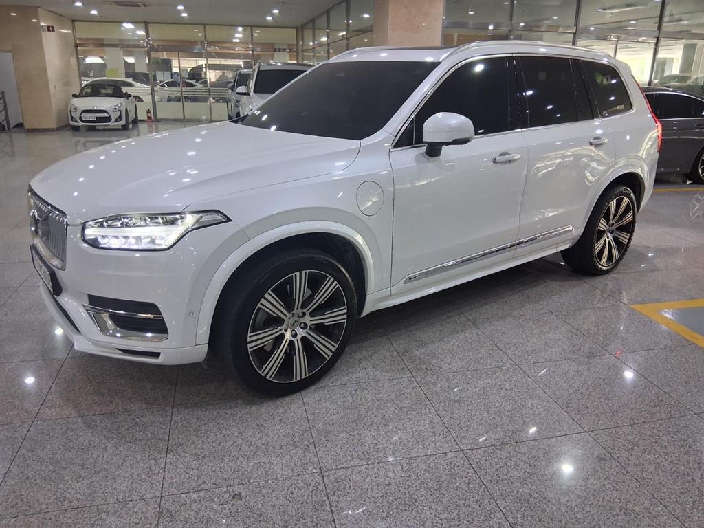 Volvo XC90 2023 Blanco - Importación desde Corea - HF Imports Iquique - Foto 1
