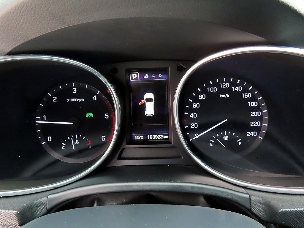 HYUNDAI Santa Fe - Vista 9