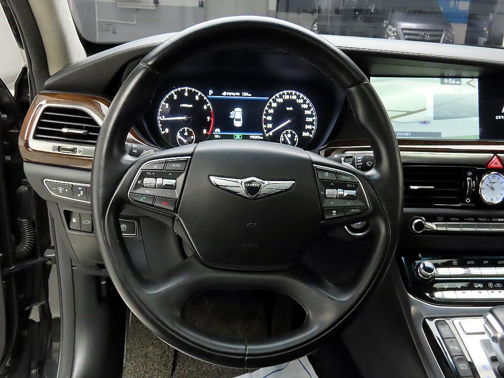 Genesis EQ900 - Vista 7