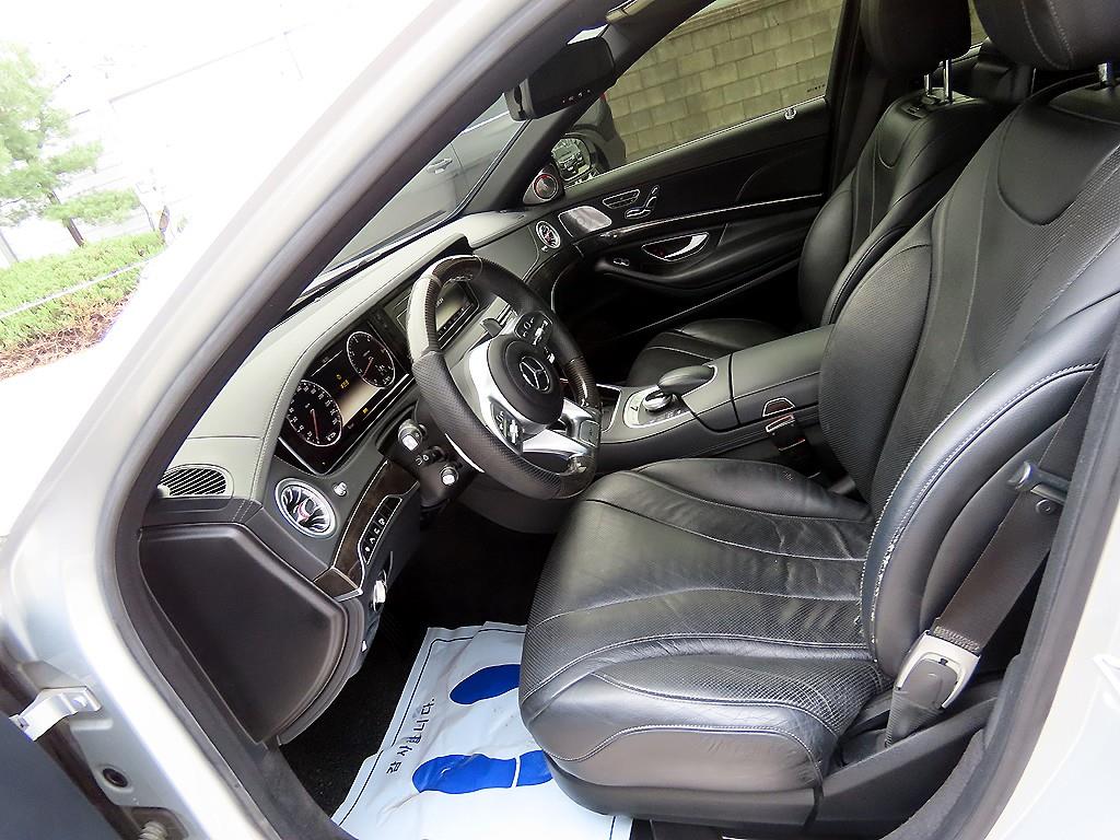 Mercedes Benz S Class - Vista 5