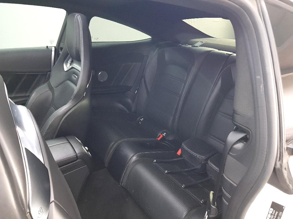 Mercedes Benz C Class - Vista 9