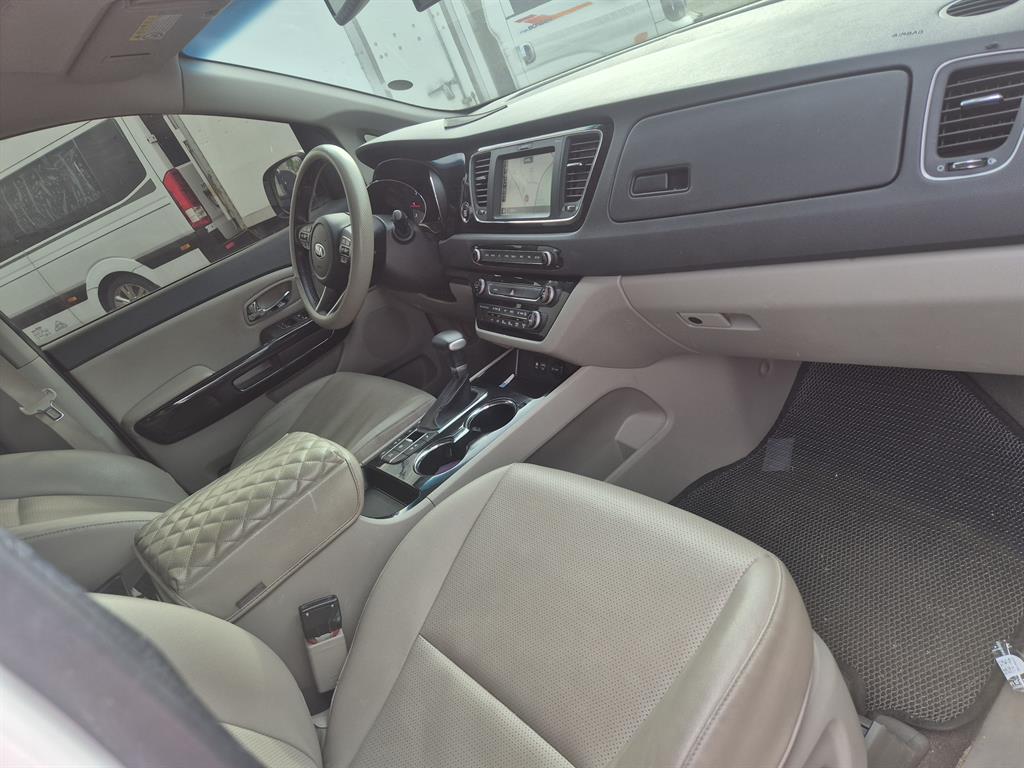 KIA Carnival 2020 Blanco - Importación desde Corea - HF Imports Iquique - Foto 15