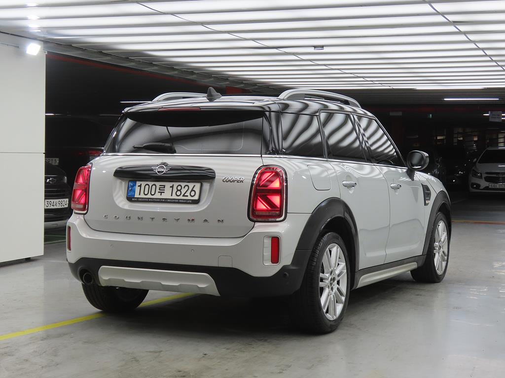 Mini Countryman - Vista 4
