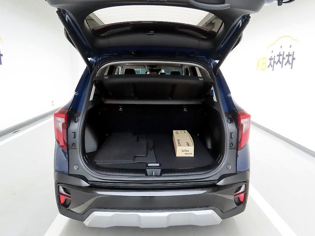 KIA Seltos - Vista 5