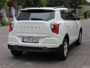 Ssangyong Tivoli - Vista 6