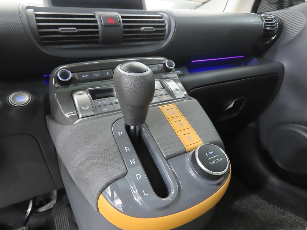 HYUNDAI Casper - Vista 11