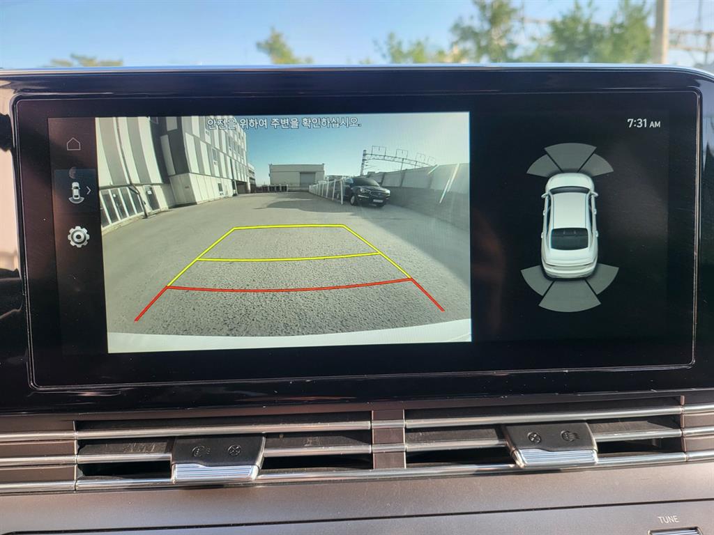 HYUNDAI Grandeur - Vista 12