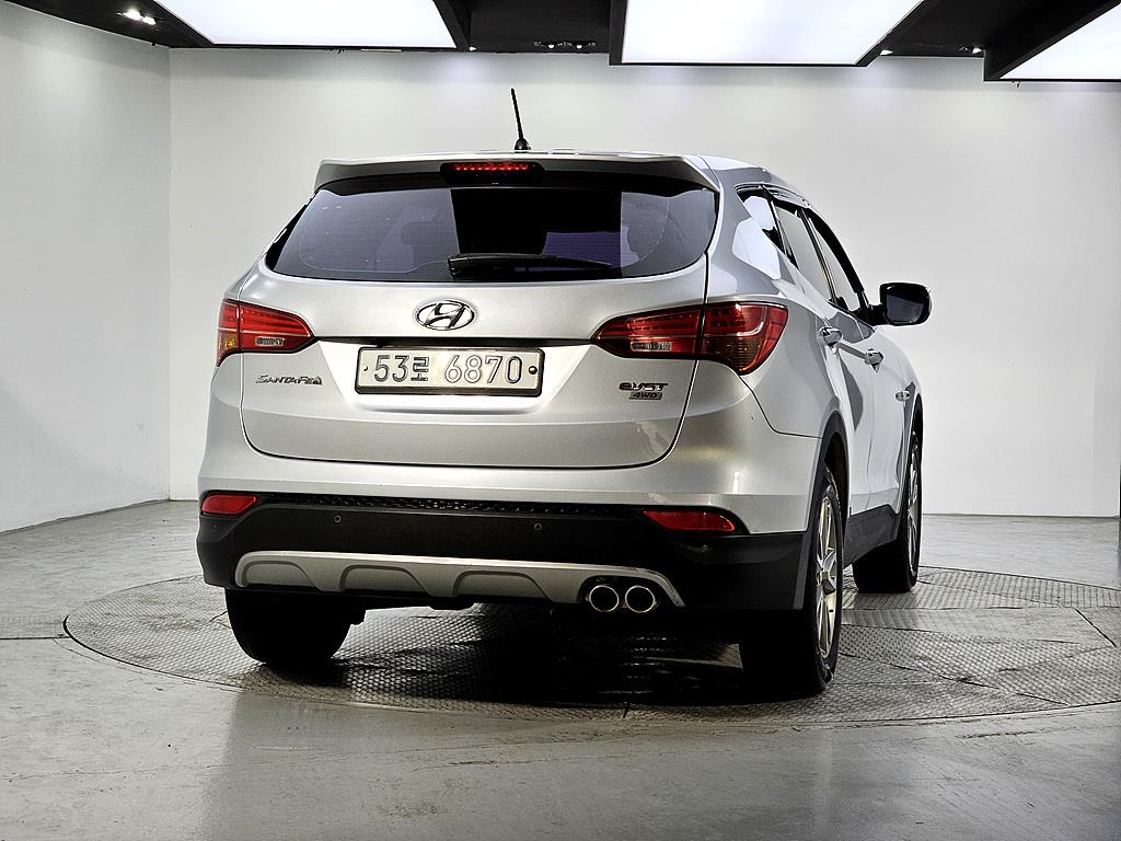 HYUNDAI Santa Fe - Vista 3