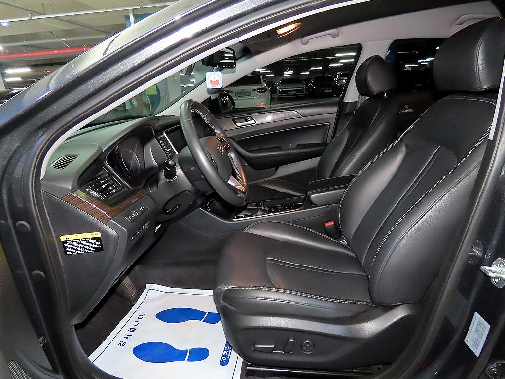 HYUNDAI Sonata - Vista 6