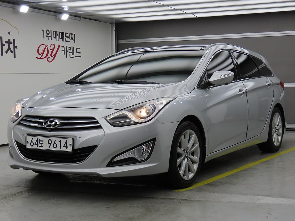 HYUNDAI i40 2012 Plateado - Importación desde Corea - HF Imports Iquique - Foto 1