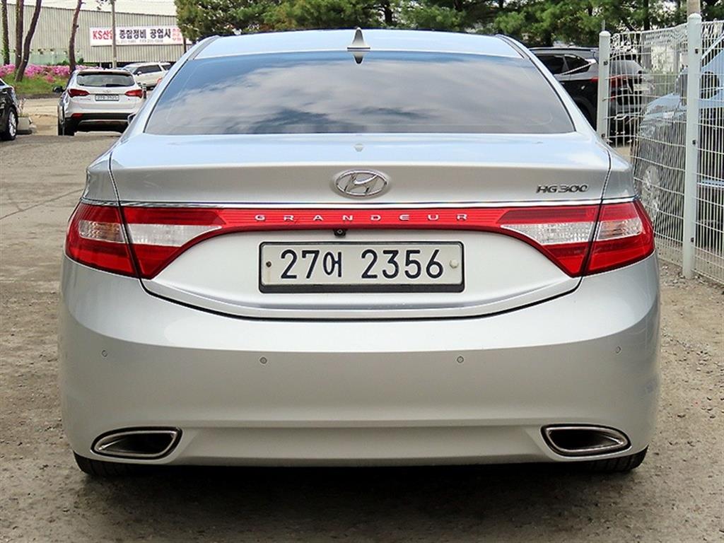 HYUNDAI Grandeur - Vista 3