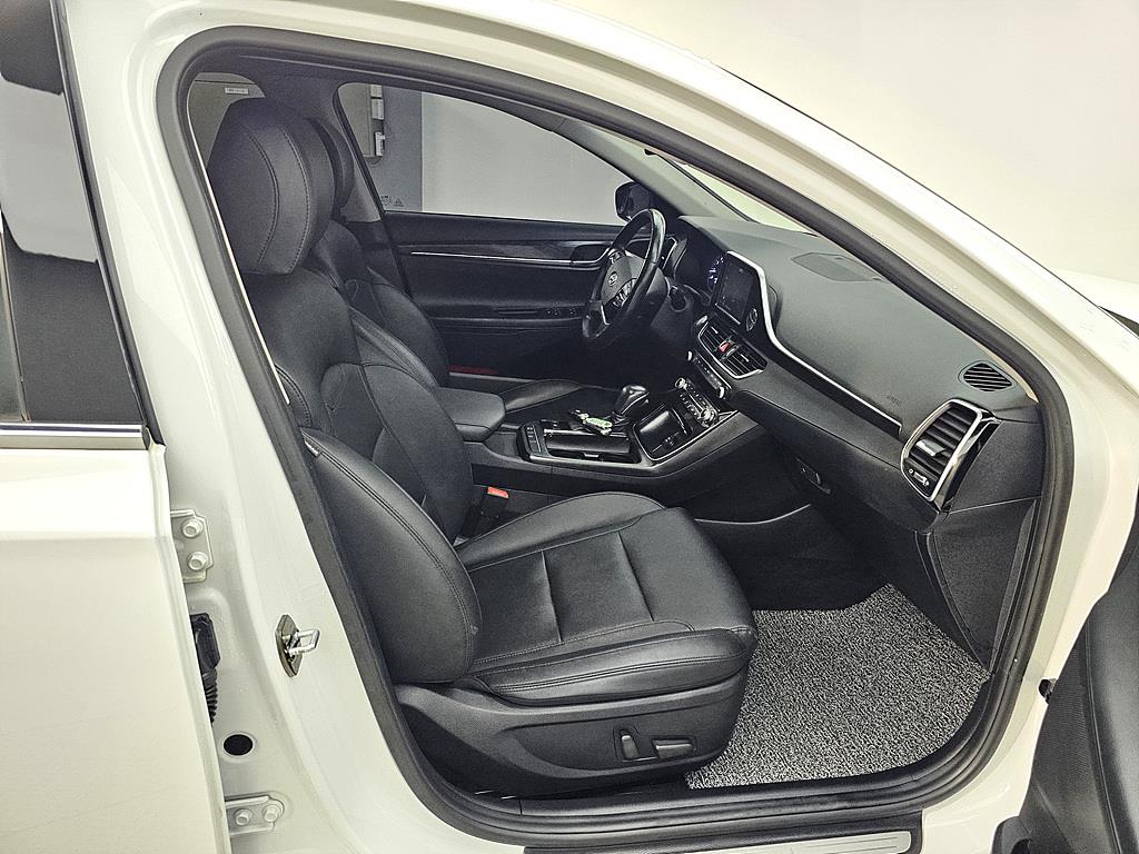 HYUNDAI Grandeur - Vista 11