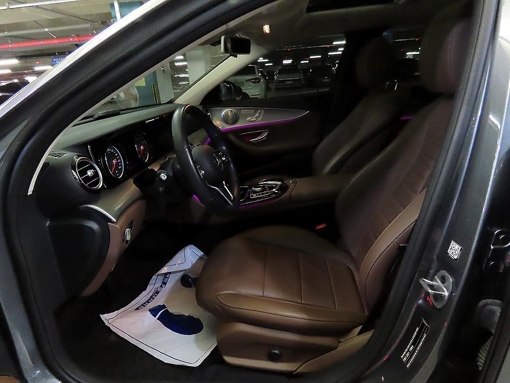Mercedes Benz E class - Vista 6