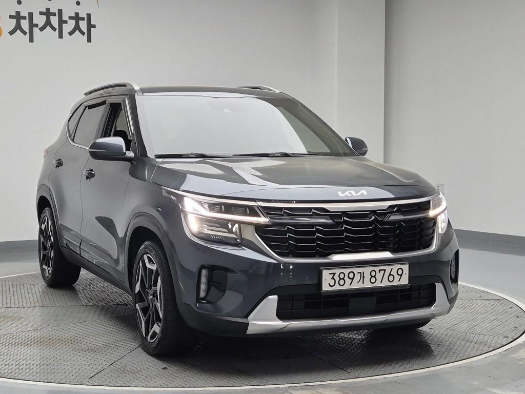 KIA Seltos - Vista 3