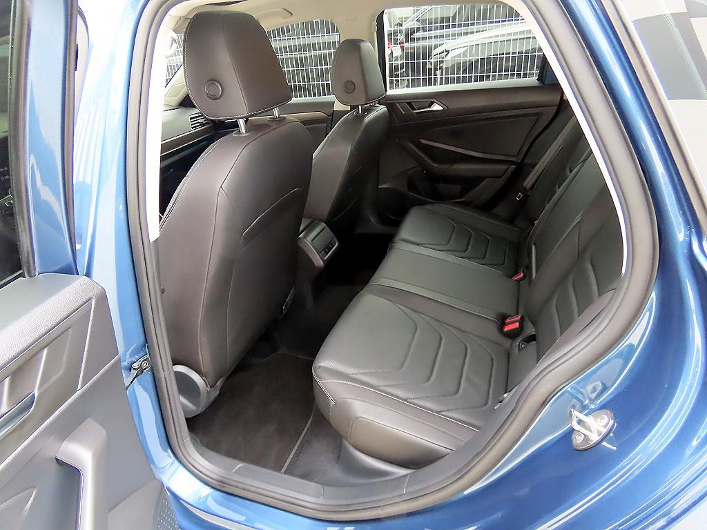Volkswagen Jetta - Vista 6