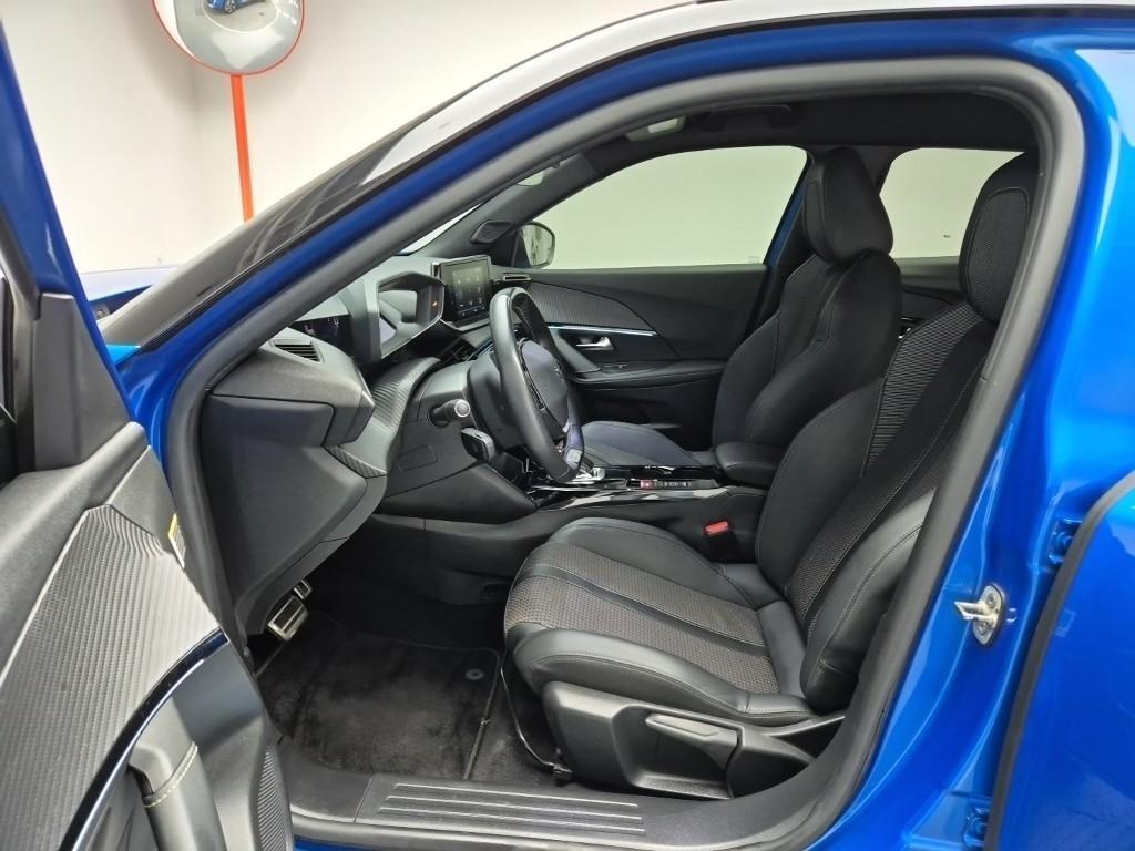 Peugeot 2008 - Vista 11