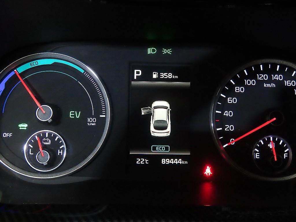 KIA K5 - Vista 9