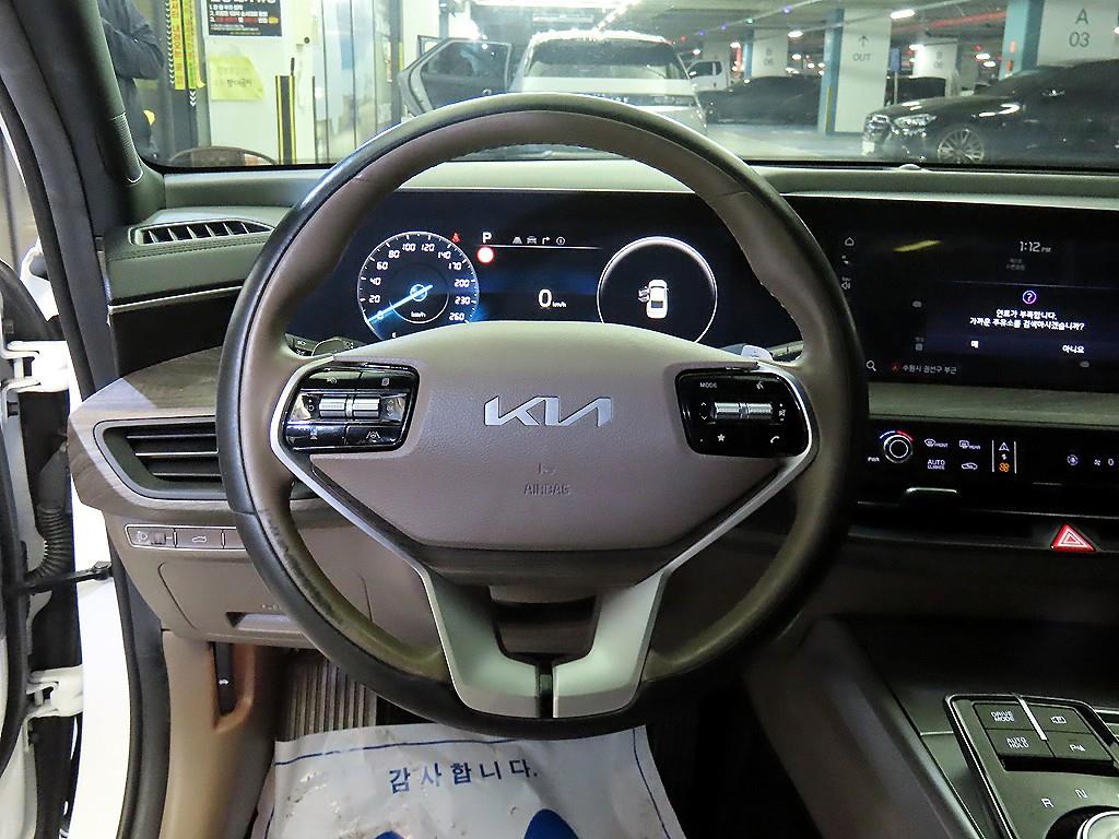 KIA K8 - Vista 8