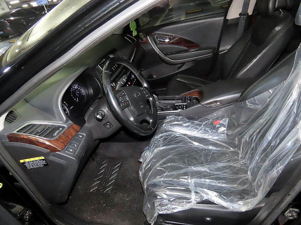 HYUNDAI Aslan - Vista 6