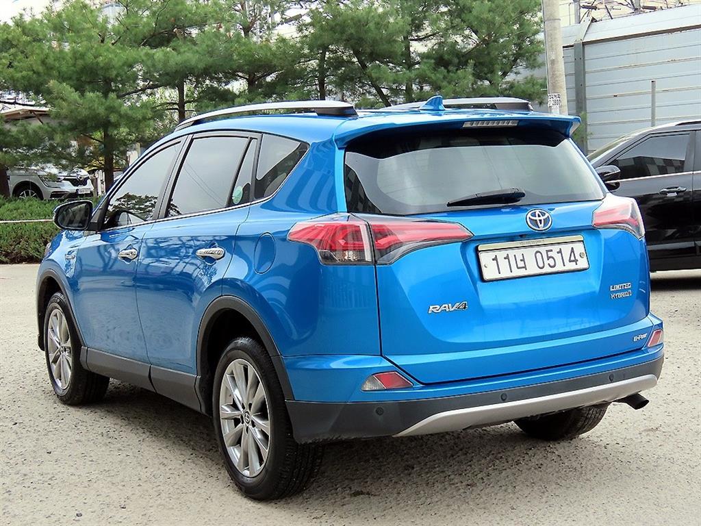Toyota RAV4 - Vista 3