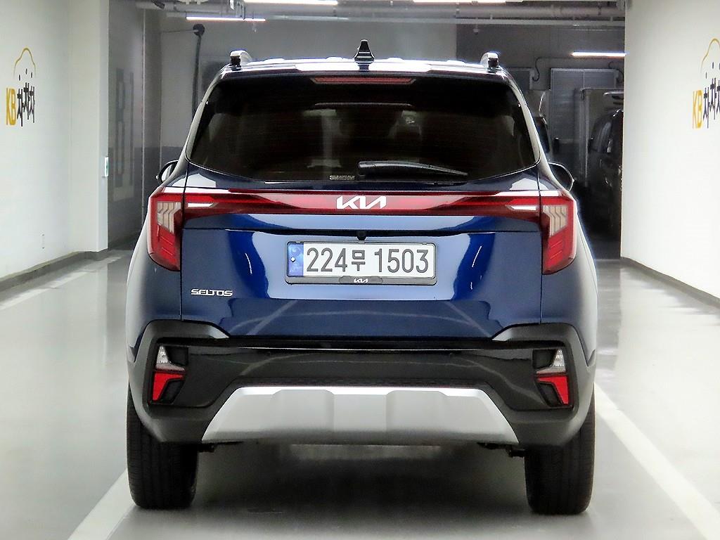 KIA Seltos - Vista 3