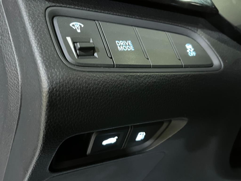 HYUNDAI Grandeur 2015 Plateado - Importación desde Corea - HF Imports Iquique - Foto 13