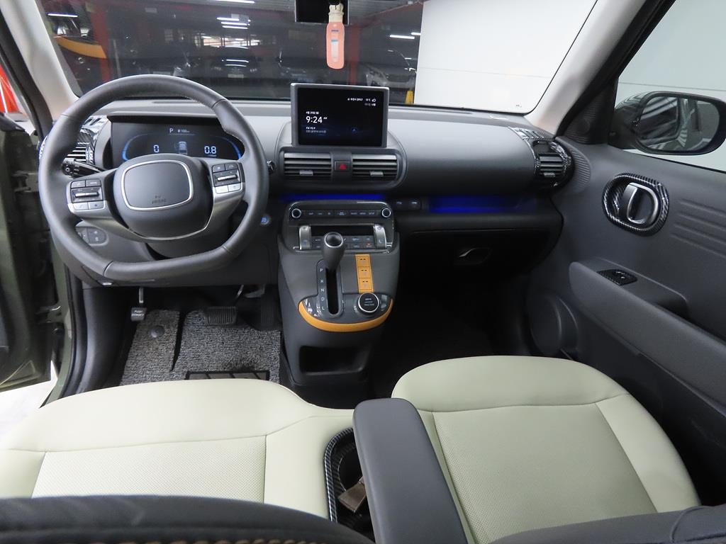 HYUNDAI Casper - Vista 7