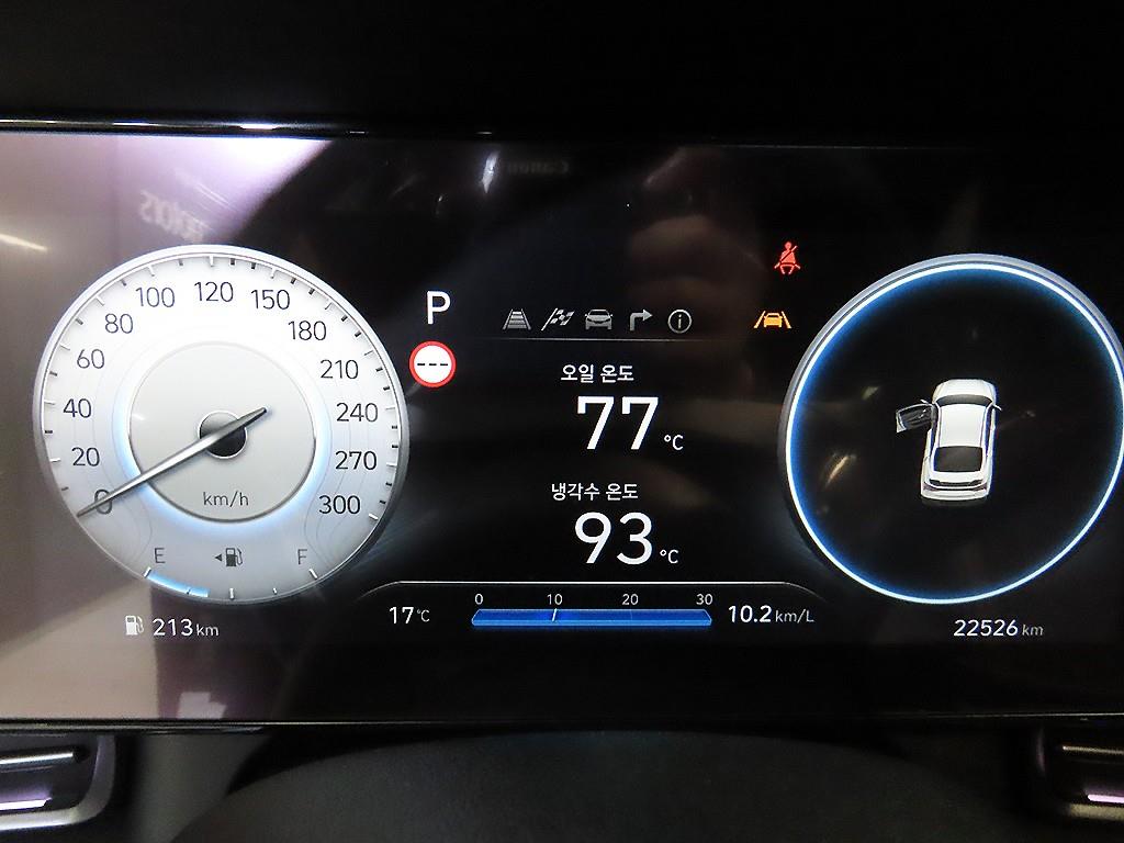 HYUNDAI Avante - Vista 9