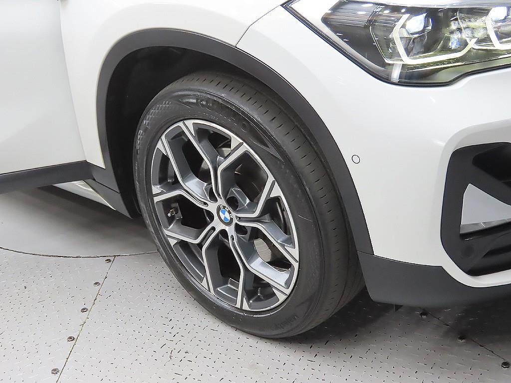 BMW X1 - Vista 9