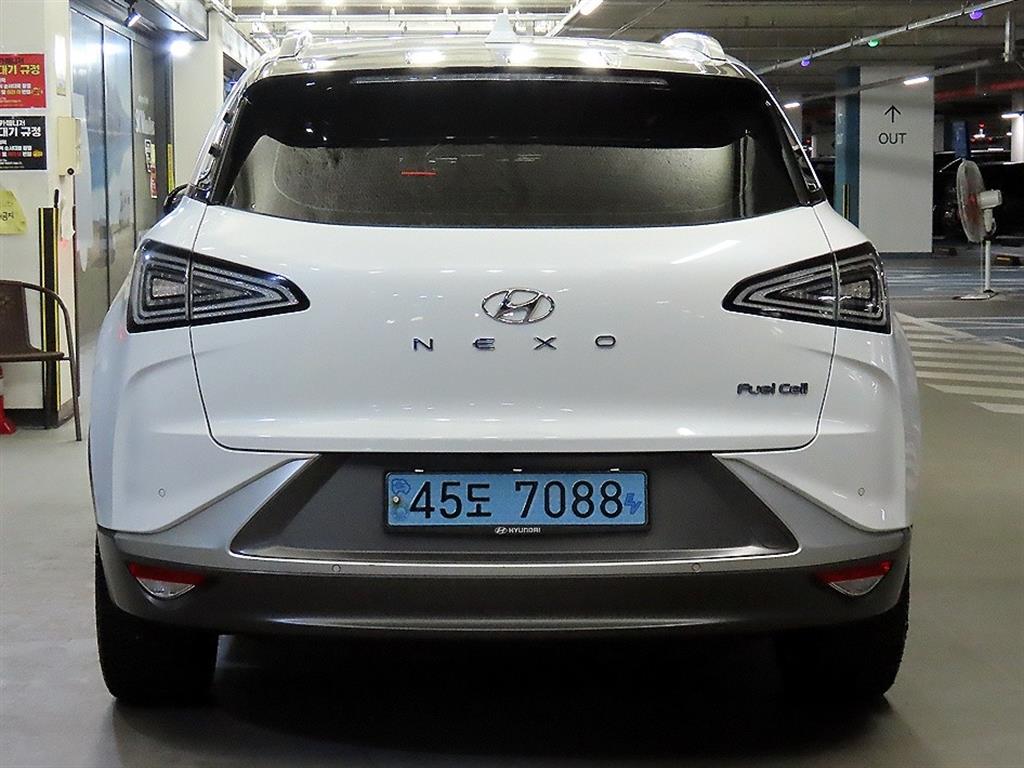 HYUNDAI Nexo - Vista 5