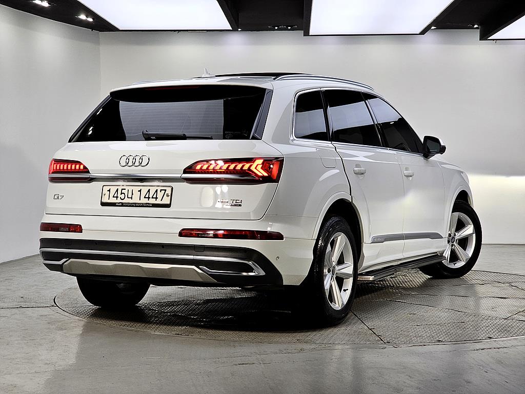 Audi Q7 - Vista 4