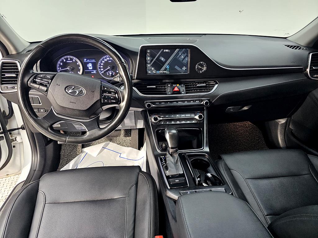 HYUNDAI Grandeur - Vista 5