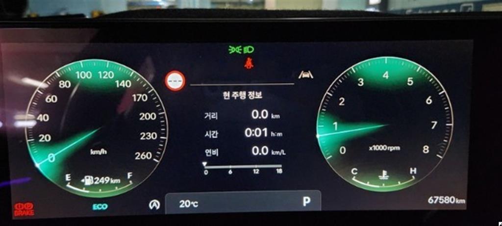 HYUNDAI Sonata - Vista 3