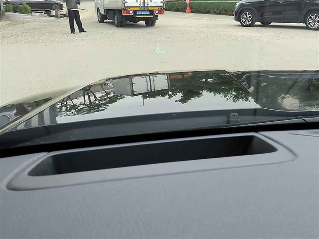 KIA Mohave - Vista 10