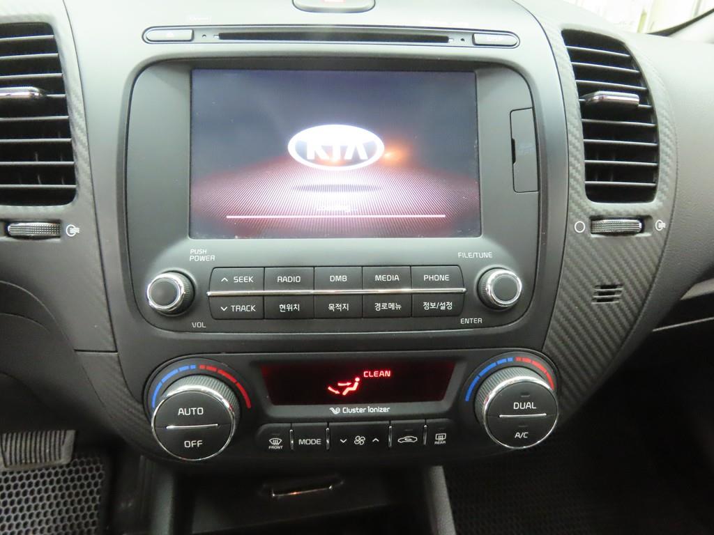 KIA K3 - Vista 12