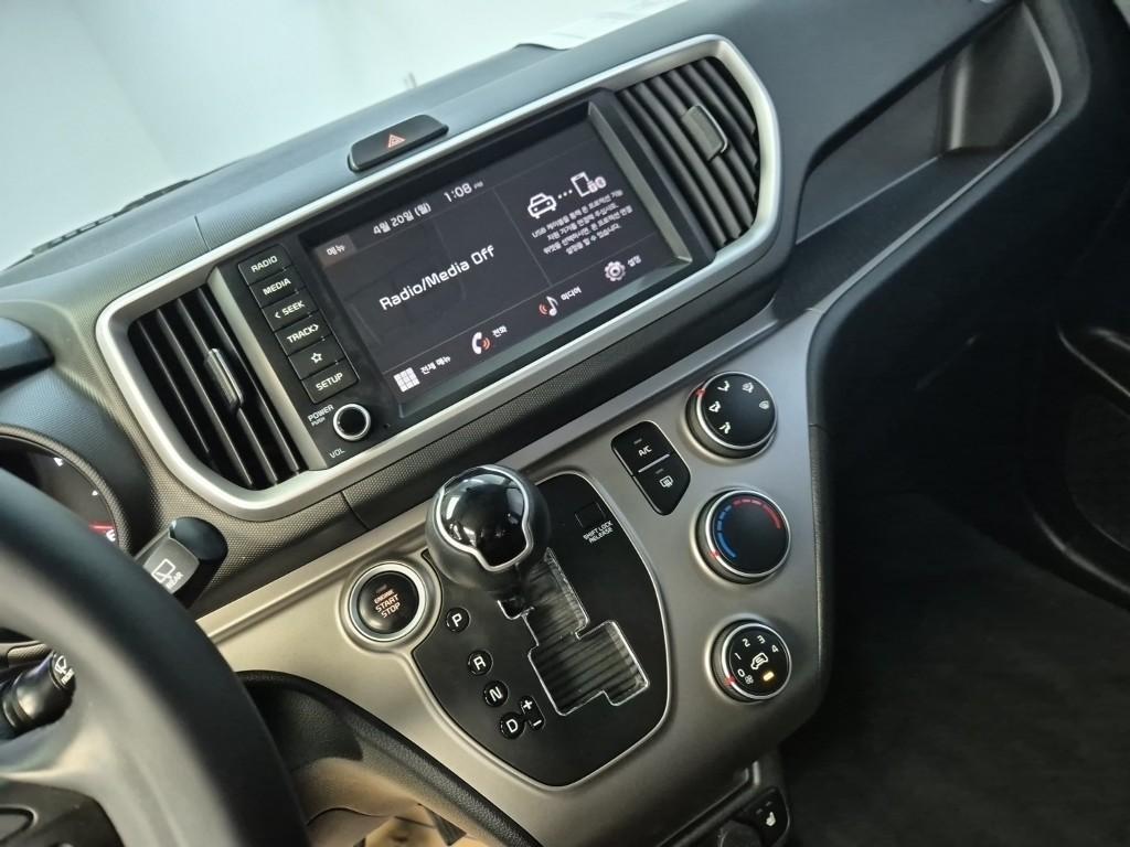KIA Ray - Vista 10