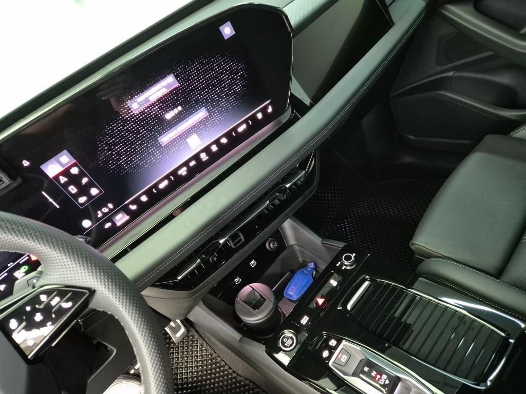 Audi Q6 e-tron - Vista 10