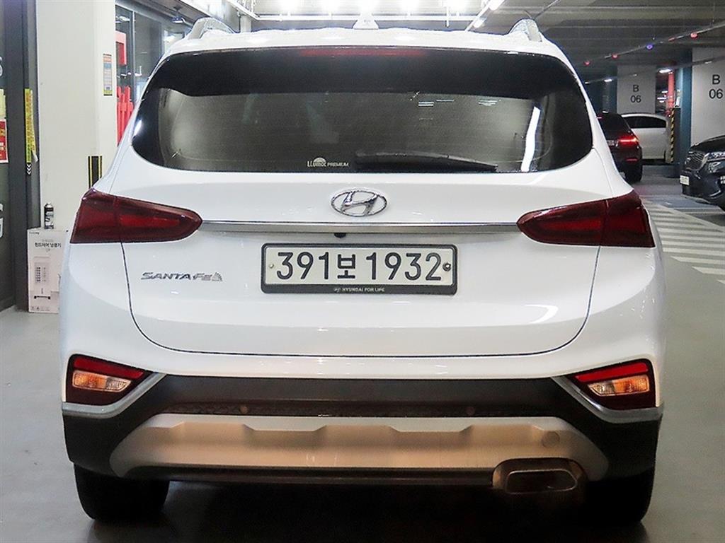 HYUNDAI Santa Fe - Vista 5