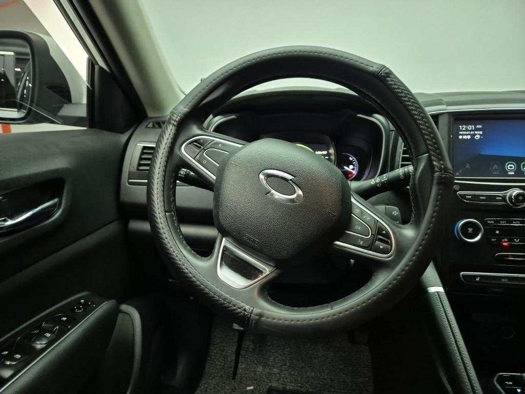 SAMSUNG QM6 - Vista 9