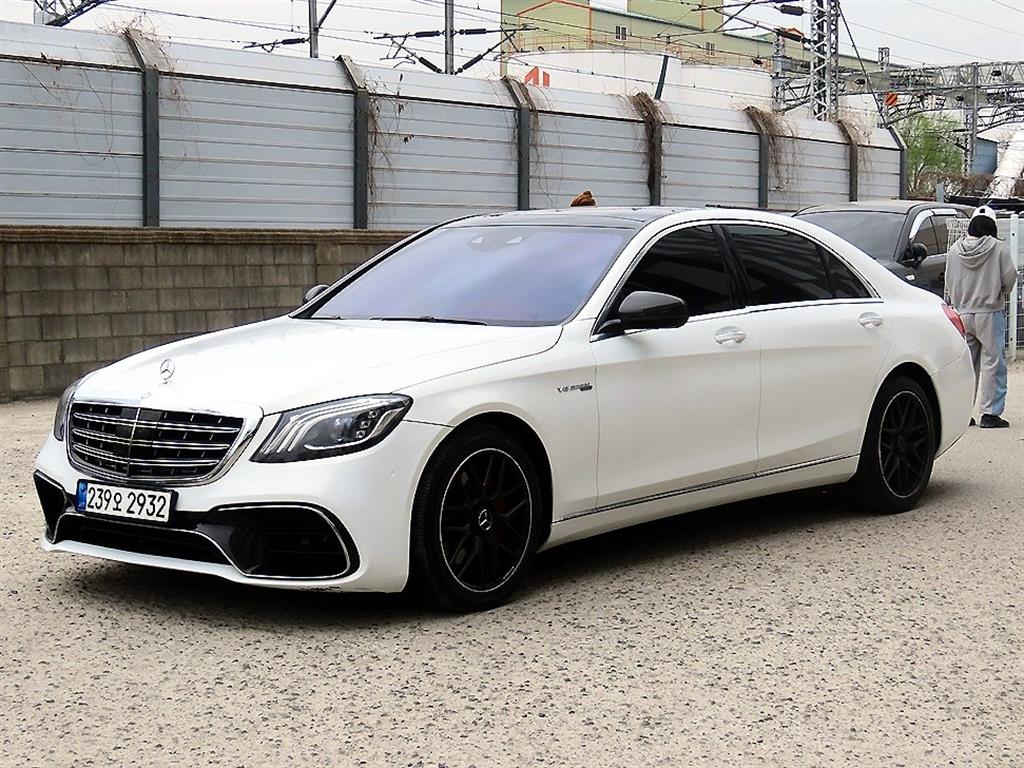 Mercedes Benz S Class - Vista 2