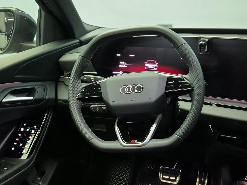 Audi Q6 e-tron - Vista 9