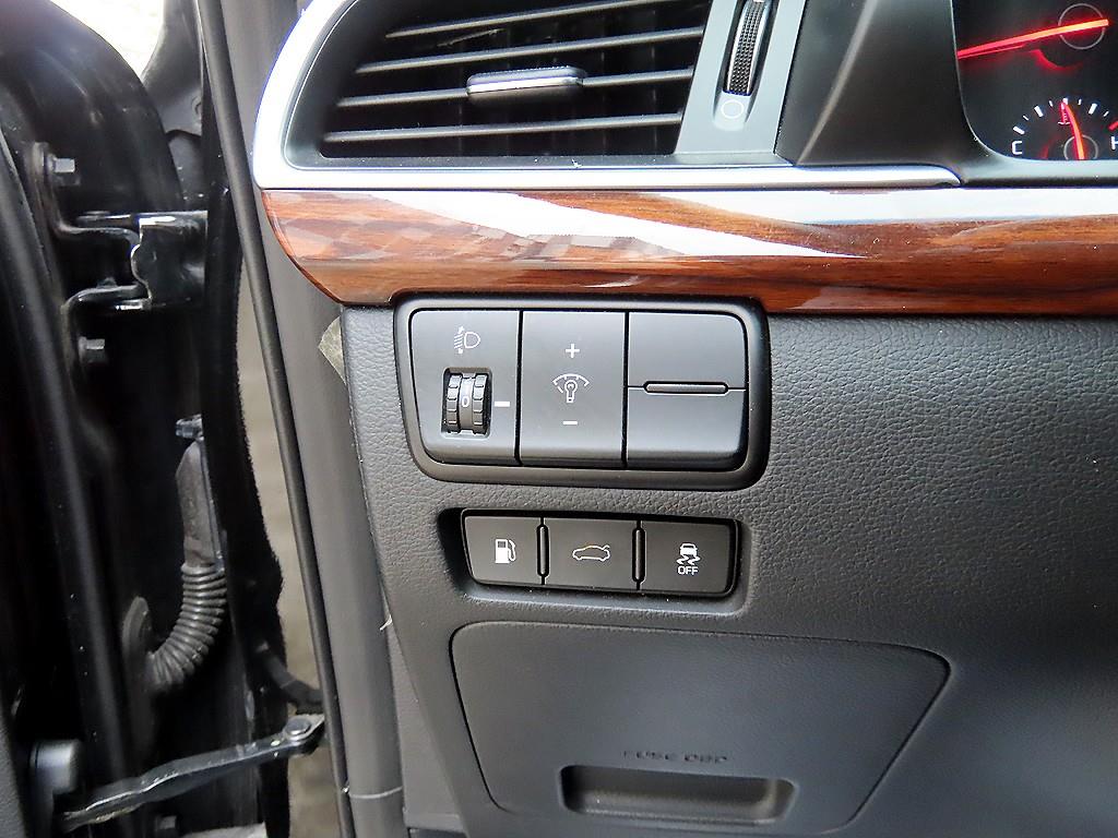 KIA K7 2016 Negro - Importación desde Corea - HF Imports Iquique - Foto 13