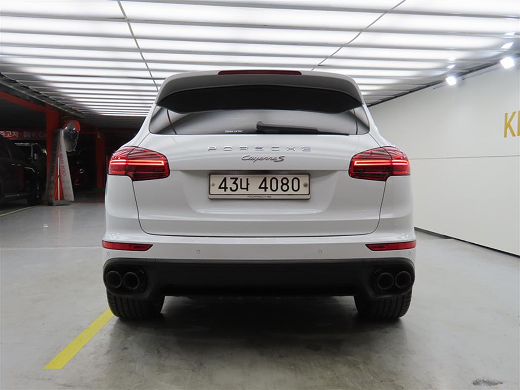 Porsche Cayenne - Vista 3