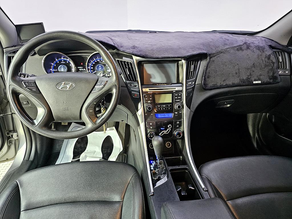 HYUNDAI Sonata - Vista 5