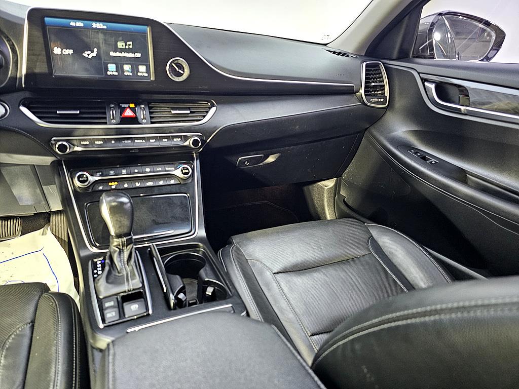 HYUNDAI Grandeur - Vista 10