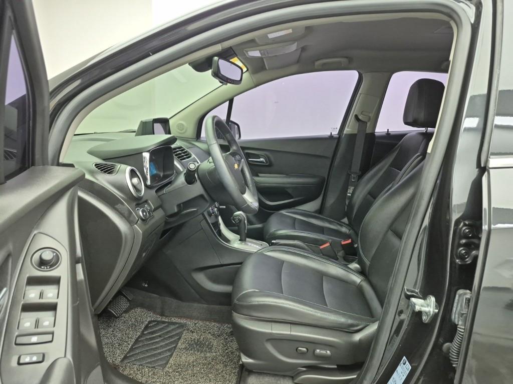 Chevrolet Trax - Vista 11