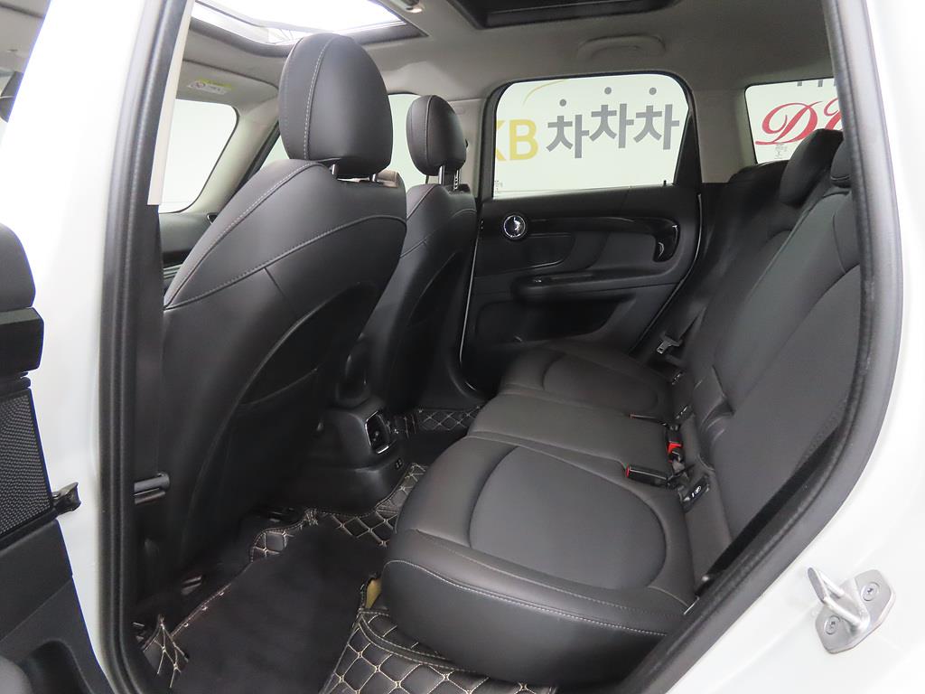 Mini Countryman - Vista 6