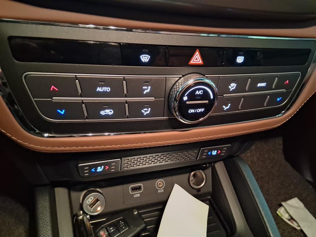 Ssangyong Rexton - Vista 9