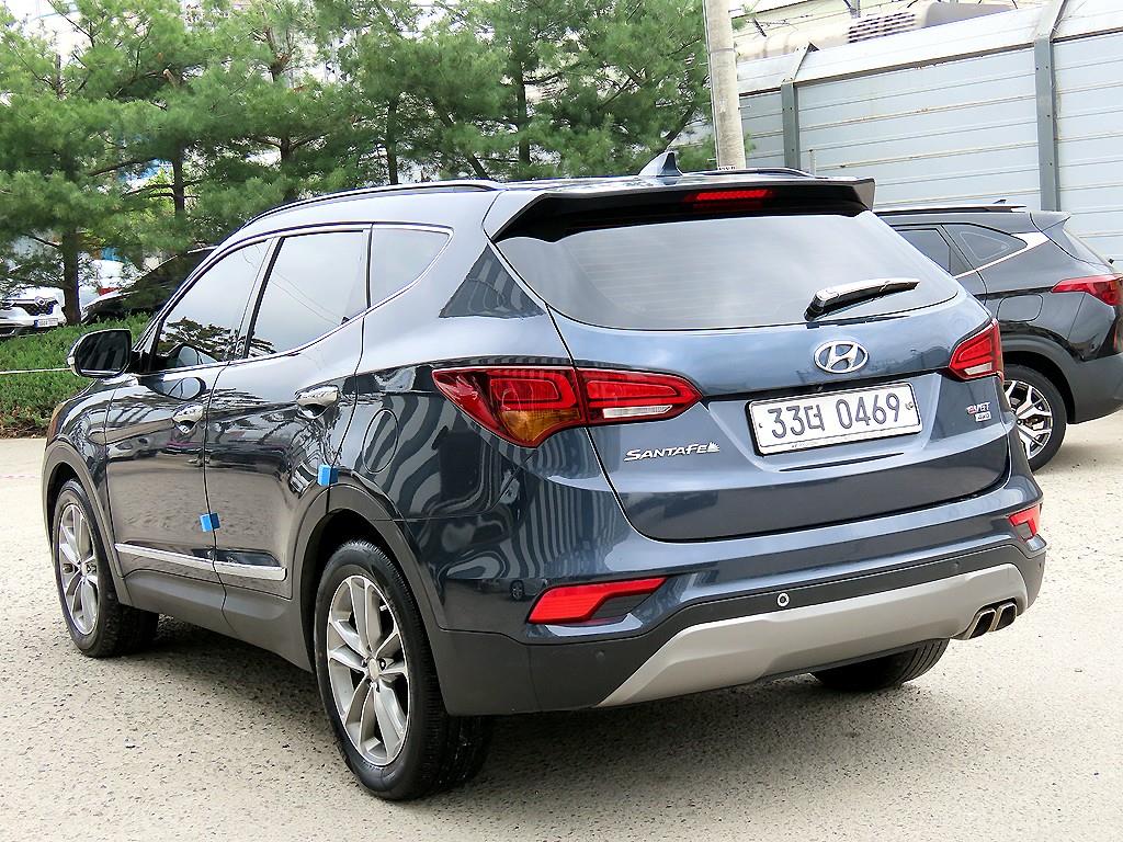 HYUNDAI Santa Fe - Vista 3