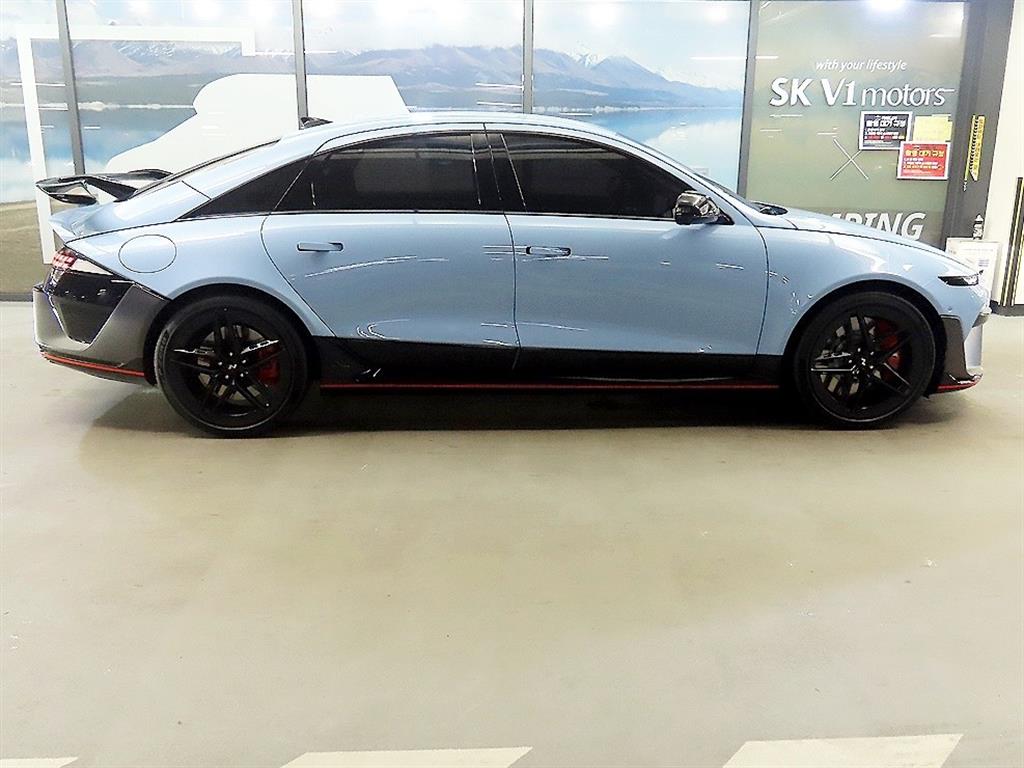 HYUNDAI Ioniq 6 - Vista 3
